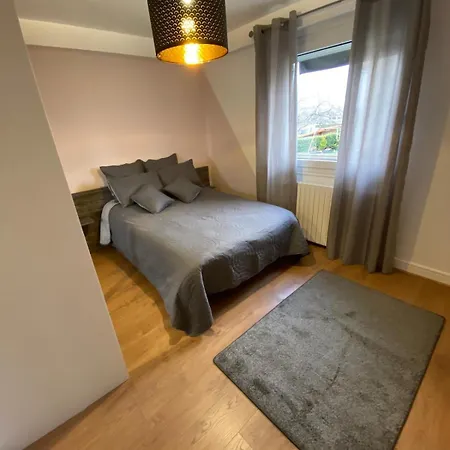 Confort Dans Avec Piscine Апартаменты